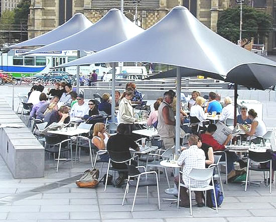 umbrella restaurant shade structures